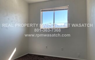 3 beds, 1.5 baths, $1,550