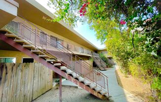 405 N Marengo Ave.