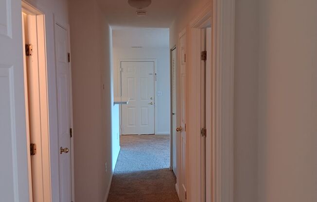 1 bed, 1 bath, $925, Unit 306