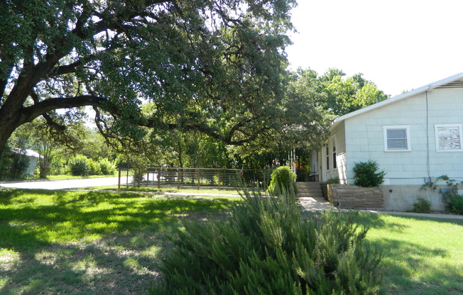 Ginder Properties3 (4501 Lareina Dr)