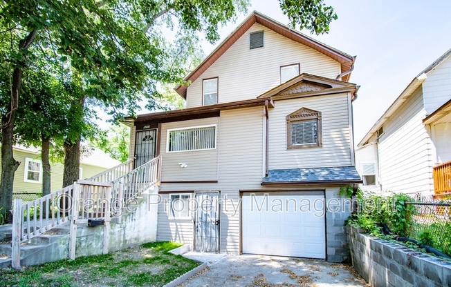 2230 S 15 ST