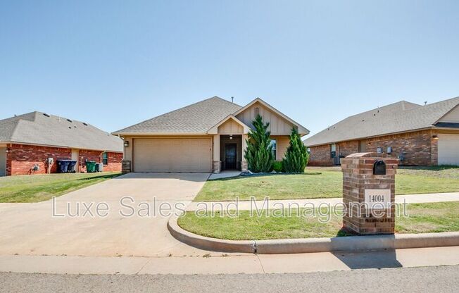 14004 NORTHWWOOD VLG