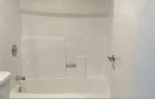 2 beds, 2 baths, 1,000 sqft, $2,750, Unit 316