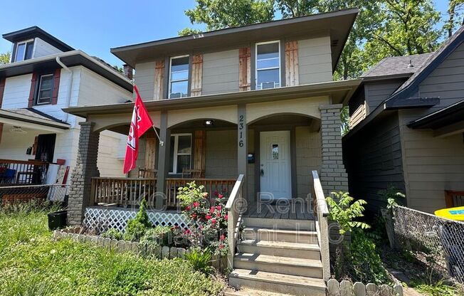 2316 SPRUCE AVE