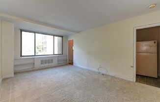 Studio, 1 bath, $1,495