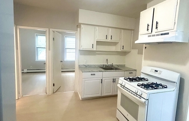 8 HYMER ST