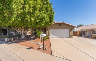 Beautiful Phoenix home in peaceful cul-de-sac!