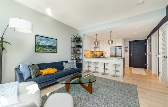 32 Traveler Street