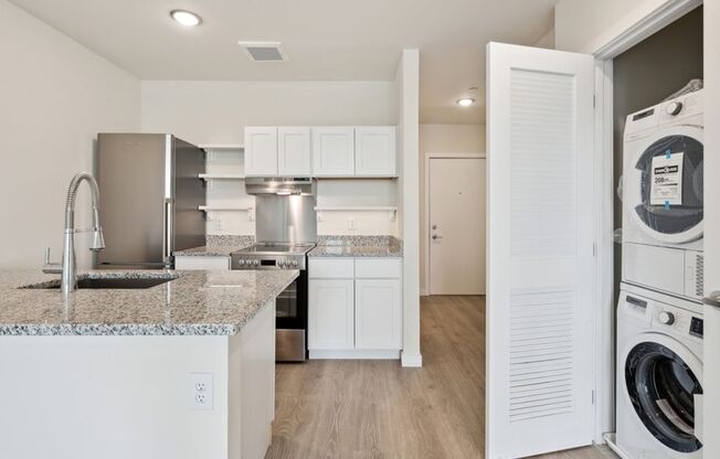 Studio, 1 bath, 450 sqft, $2,095, Unit 5C