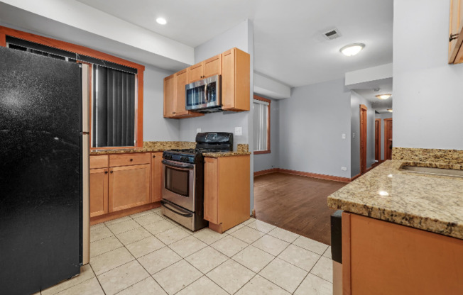 4538 W JACKSON BLVD