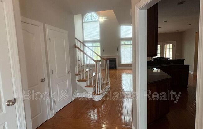 111 ALDEN VLG CT