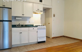 16 ABINGDON SQ