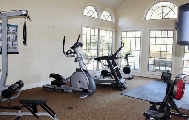 3 beds, 2 baths, 1,394 sqft, $2,850, Unit Daniel Ellis