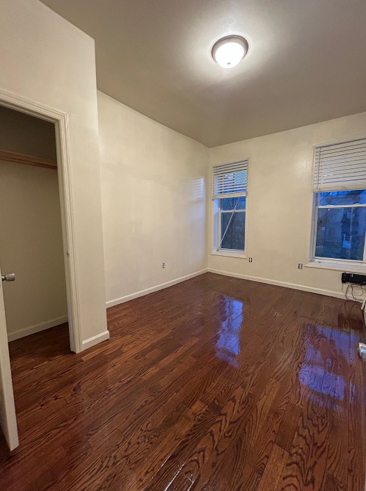 16 MONACO PL