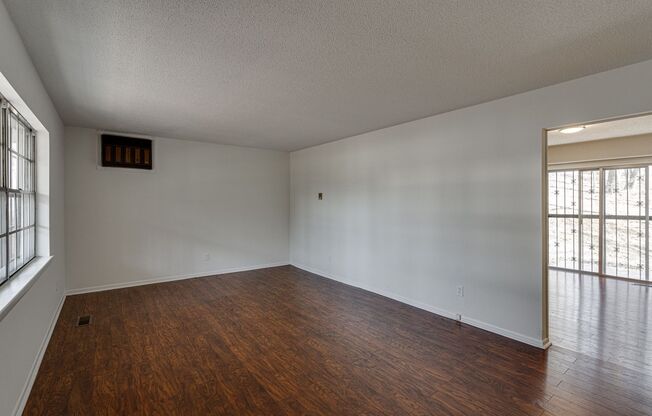 Ranch Style 3 bedroom 1.5 Bath for rent!