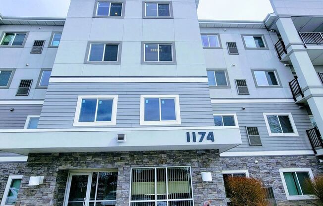 1174 East 3300 South #415