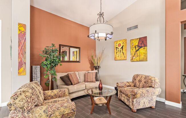 Gorgeous Winter Retreat - Fully Furnished