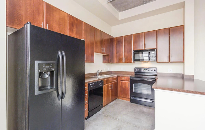 1 bed, 1 bath, 1,244 sqft, $1,165, Unit 211