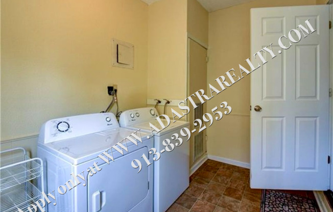 3 beds, 1 bath, $1,350