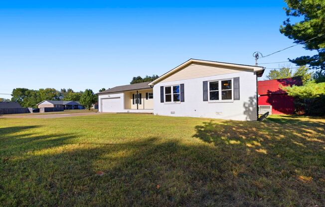 Charming 3-Bedroom Home with Updated Kitchen & Spacious Yard!
