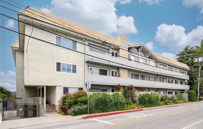 2345 Roscomare Rd Apt 405