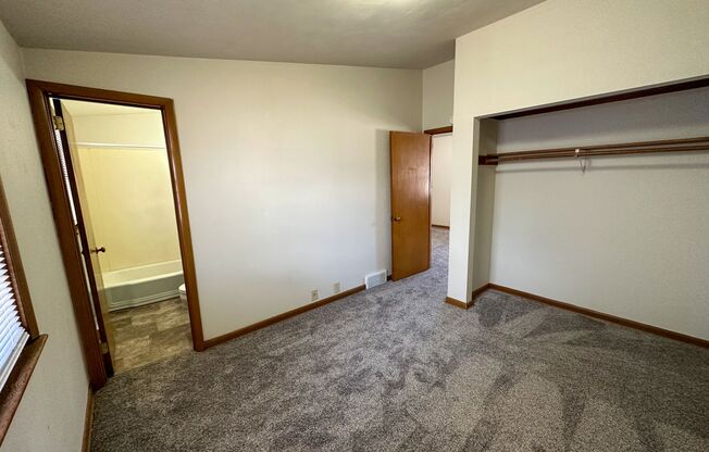 1 bed, 1 bath, 600 sqft, $520