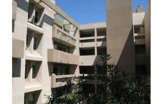 Renaissance Terrace Apartments in Long Beach