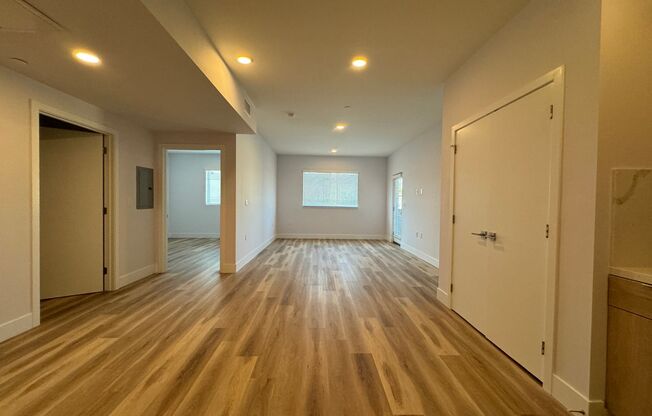 2 beds, 2 baths, 1,135 sqft, $3,075, Unit 217