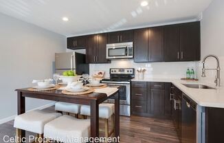 6601/6621 W 94th Terrace Overland Park, KS 66212