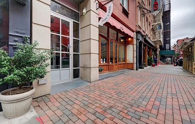 MULBERRY PROPERTIES LLC