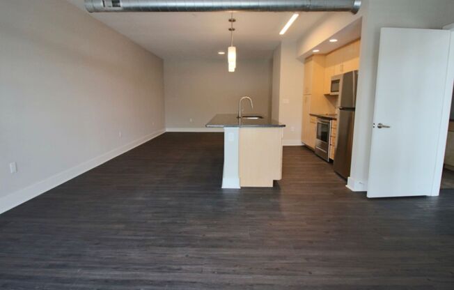 1 bed, 1.5 baths, 1,066 sqft, $2,225, Unit APT 737