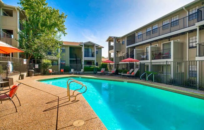 Studio, 1 bath, 400 sqft, $1,000, Unit 219