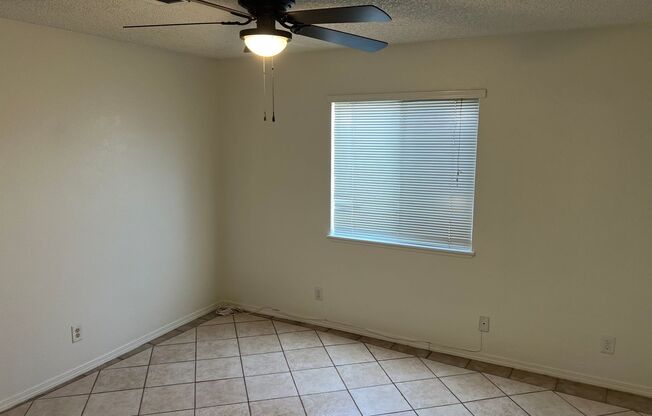 2 beds, 2 baths, 1,018 sqft, $1,100