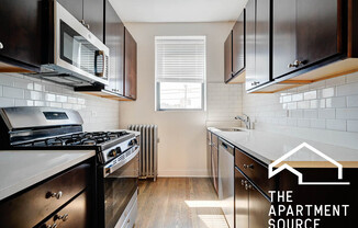 2418 N Sawyer Ave, Chicago IL 2w