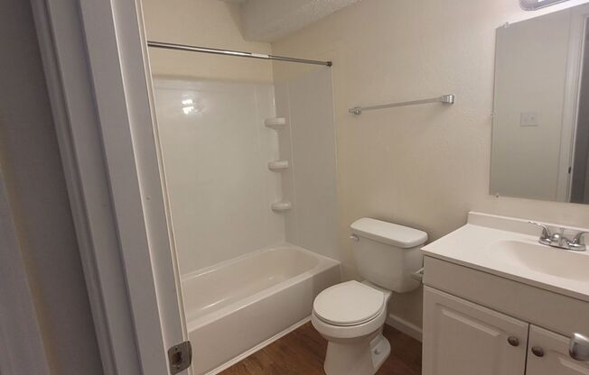 1 bed, 1 bath, 505 sqft, $665, Unit 837-Unit 23