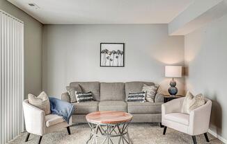 1 bed, 1 bath, 680 sqft, $1,109