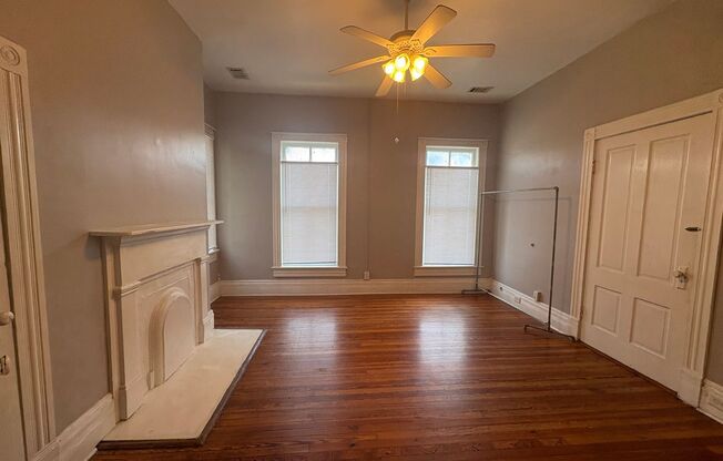 479 UNIVERSITY SPG ST