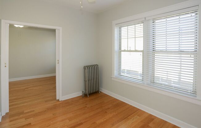 2 beds, 1 bath, 720 sqft, $2,150, Unit 1932-3