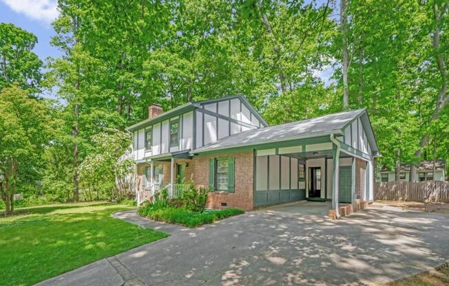 1404 CORAL CT