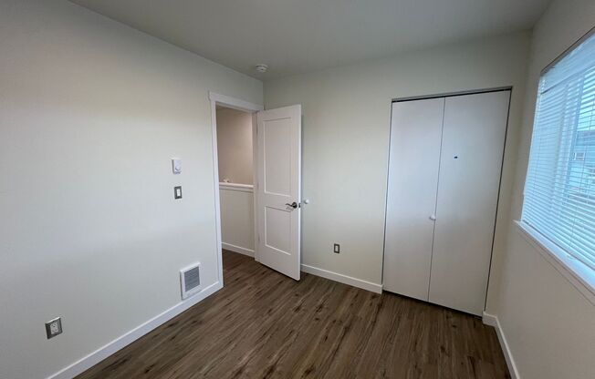 2 beds, 2.5 baths, $2,500, Unit A