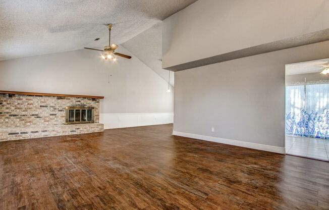 All Encompassed 3 Bedroom in Flower Mound