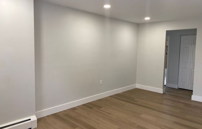 1 bed, 1 bath, $1,725, Unit 401