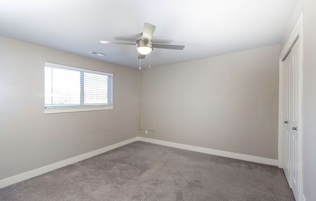 1 bed, 1 bath, 560 sqft, $1,195, Unit 10