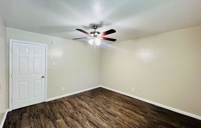 1 bed, 1 bath, 600 sqft, $1,150, Unit 1-219