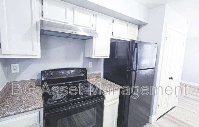 601 W 6 ST