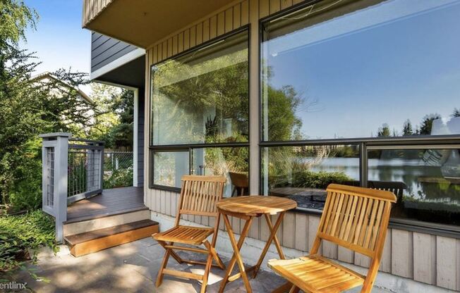 1413 North 200th Street