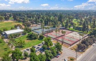 17000 BURBANK BLVD