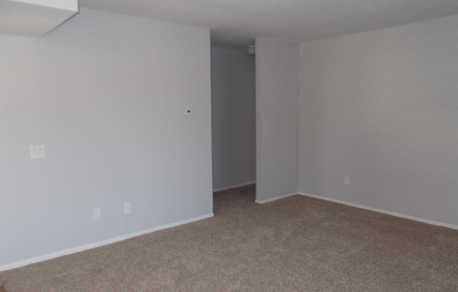 Terrific 2Br/2Ba Upper Condo in StoneyBrook