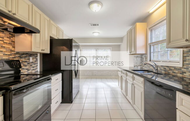 2816 DEERWOOD TRL