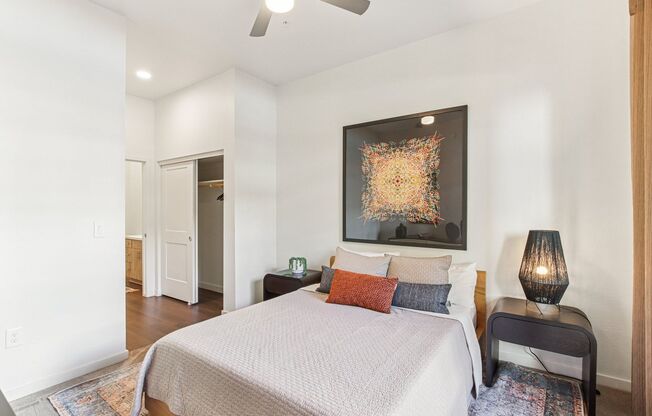 2 beds, 2 baths, 1,038 sqft, $2,080